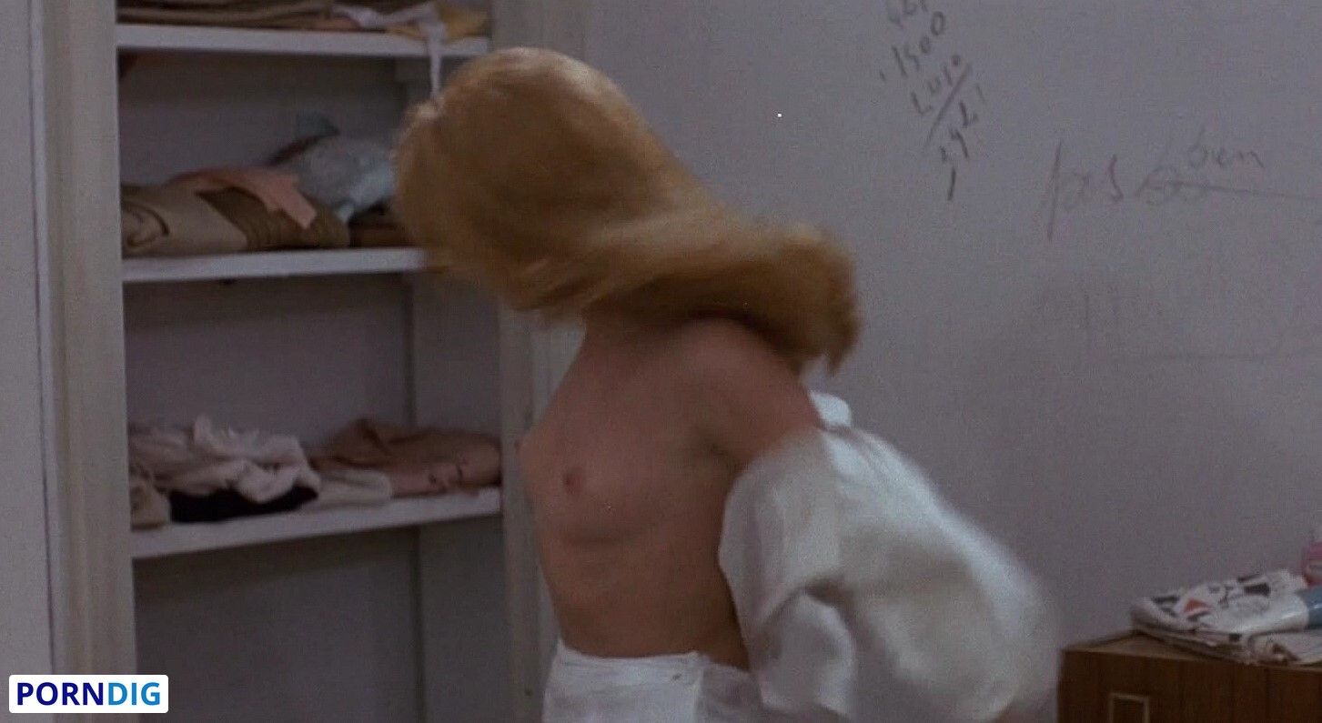 Catherine Deneuve Nude Leaked Photo #12 - Porndig