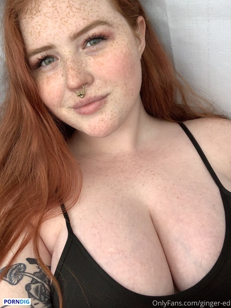 https://celebrities-small.porndig.com/content/g/i/ginger-ed/1000/ginger-ed_00334.jpg