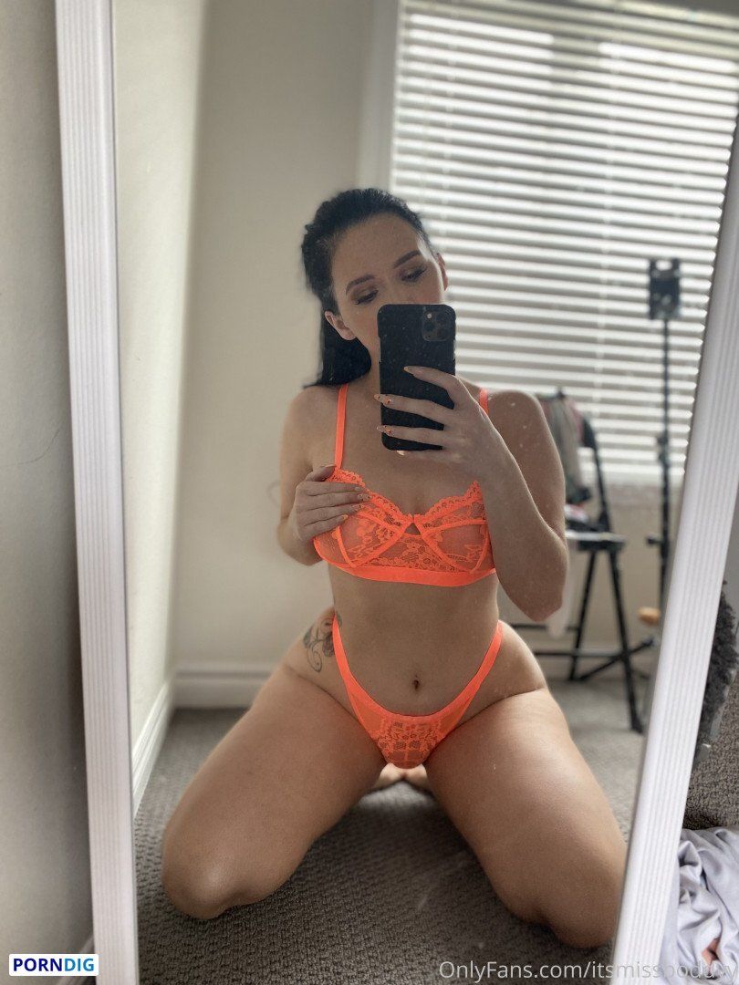 Itsmissboddyy Nude OnlyFans Leaks 9 Photos - PornDig