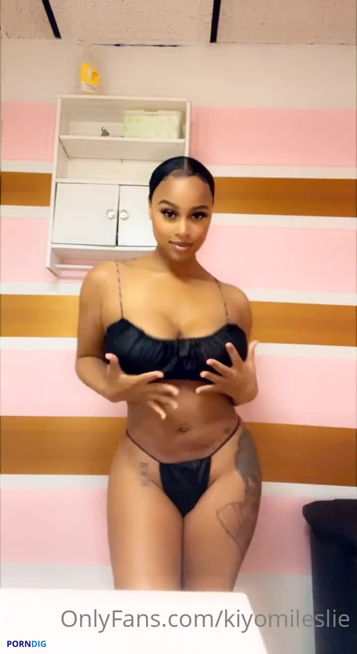 Kiyomileslie Nude Leaked OnlyFans Video #4 - Porndig