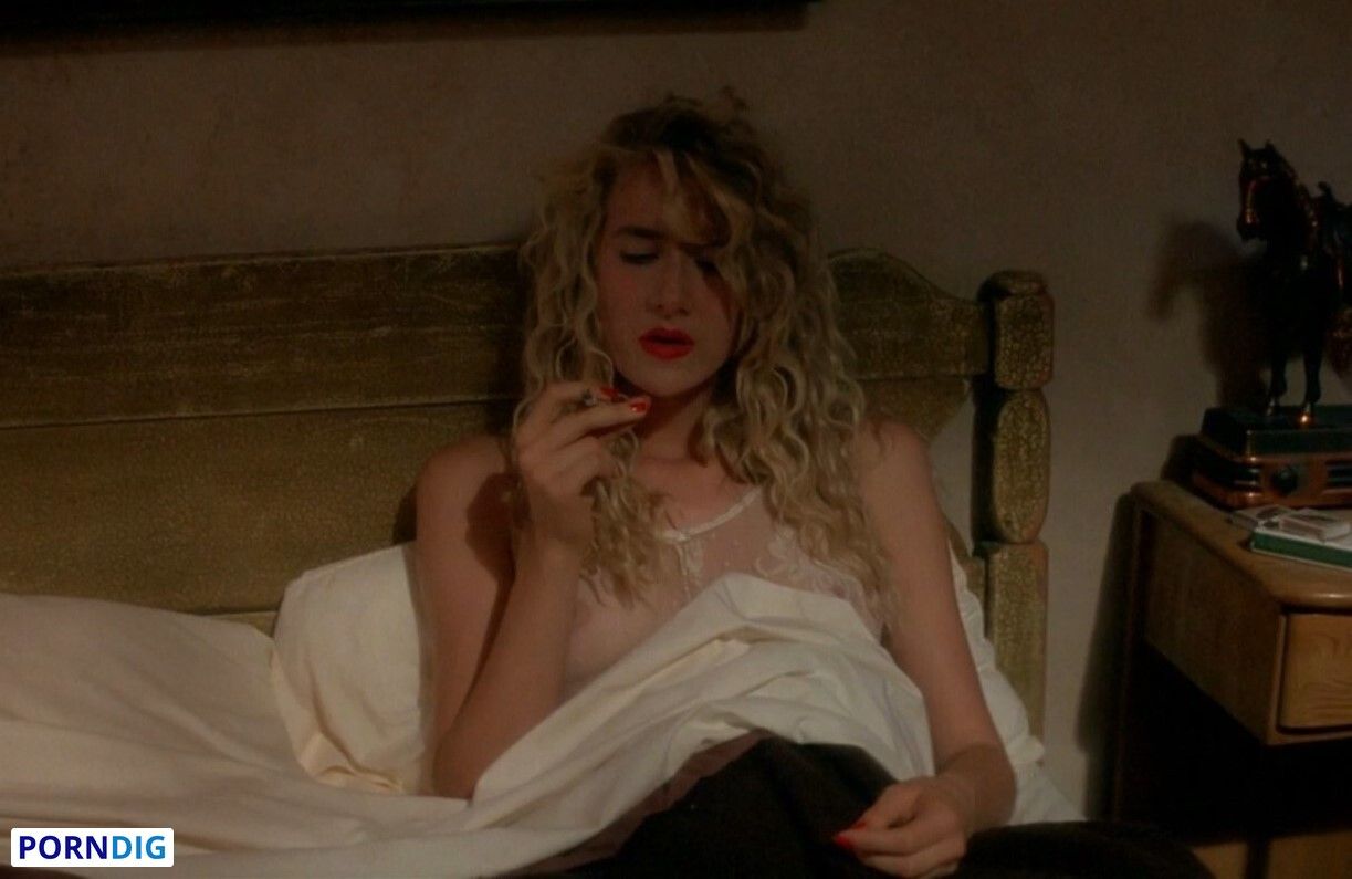 Laura Dern Nude Leaked Photo #14 - Porndig