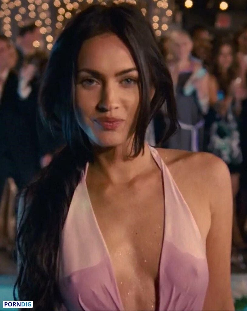 Megan Fox Nude Leaked Photo #15 - Porndig