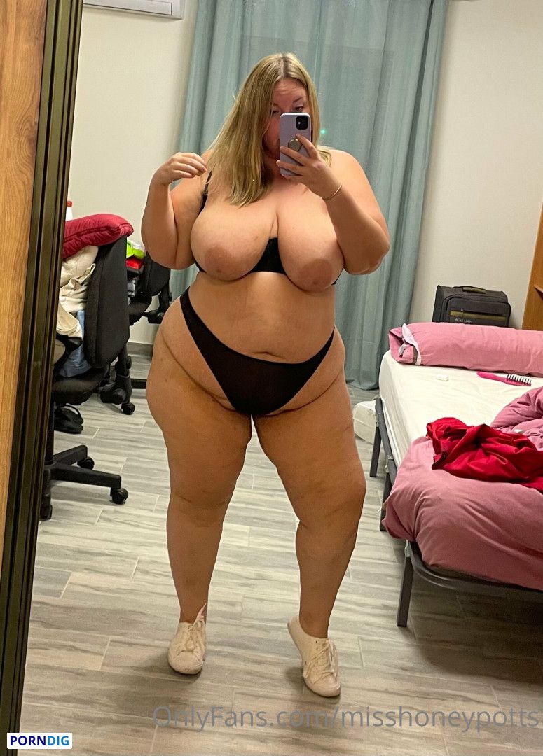 Misshoneypotts Nude Leaked OnlyFans Photo #37 - Porndig