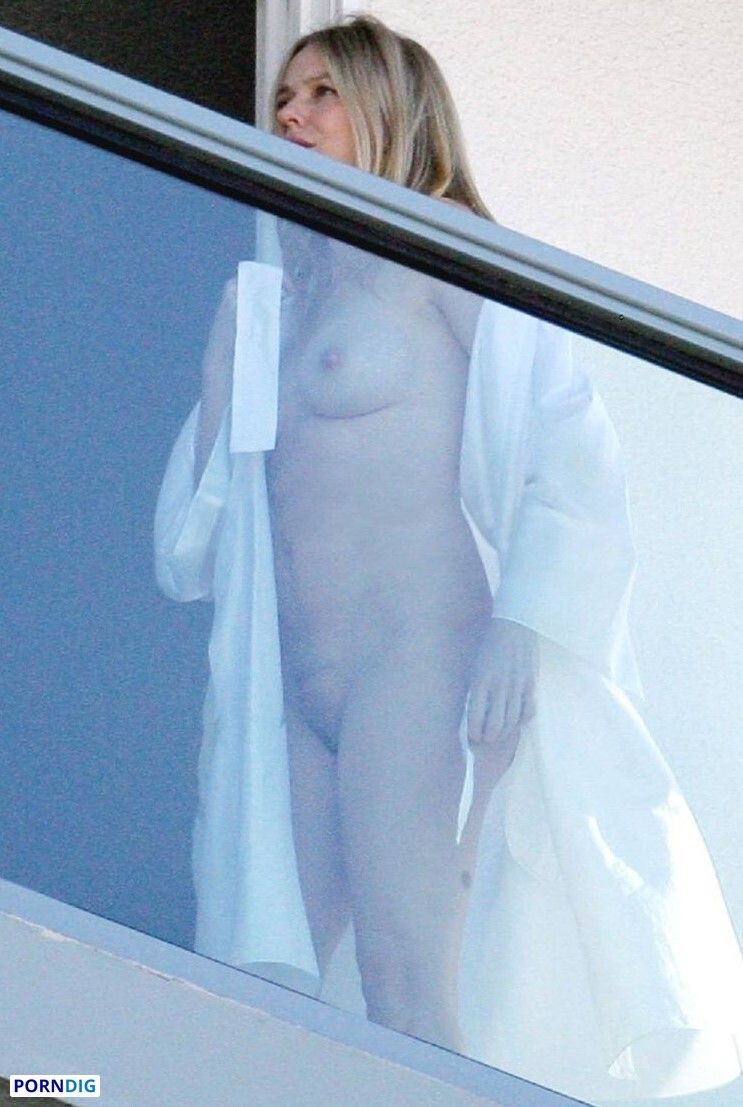 Naomi Watts Nude Leaked Photo #7 - Porndig