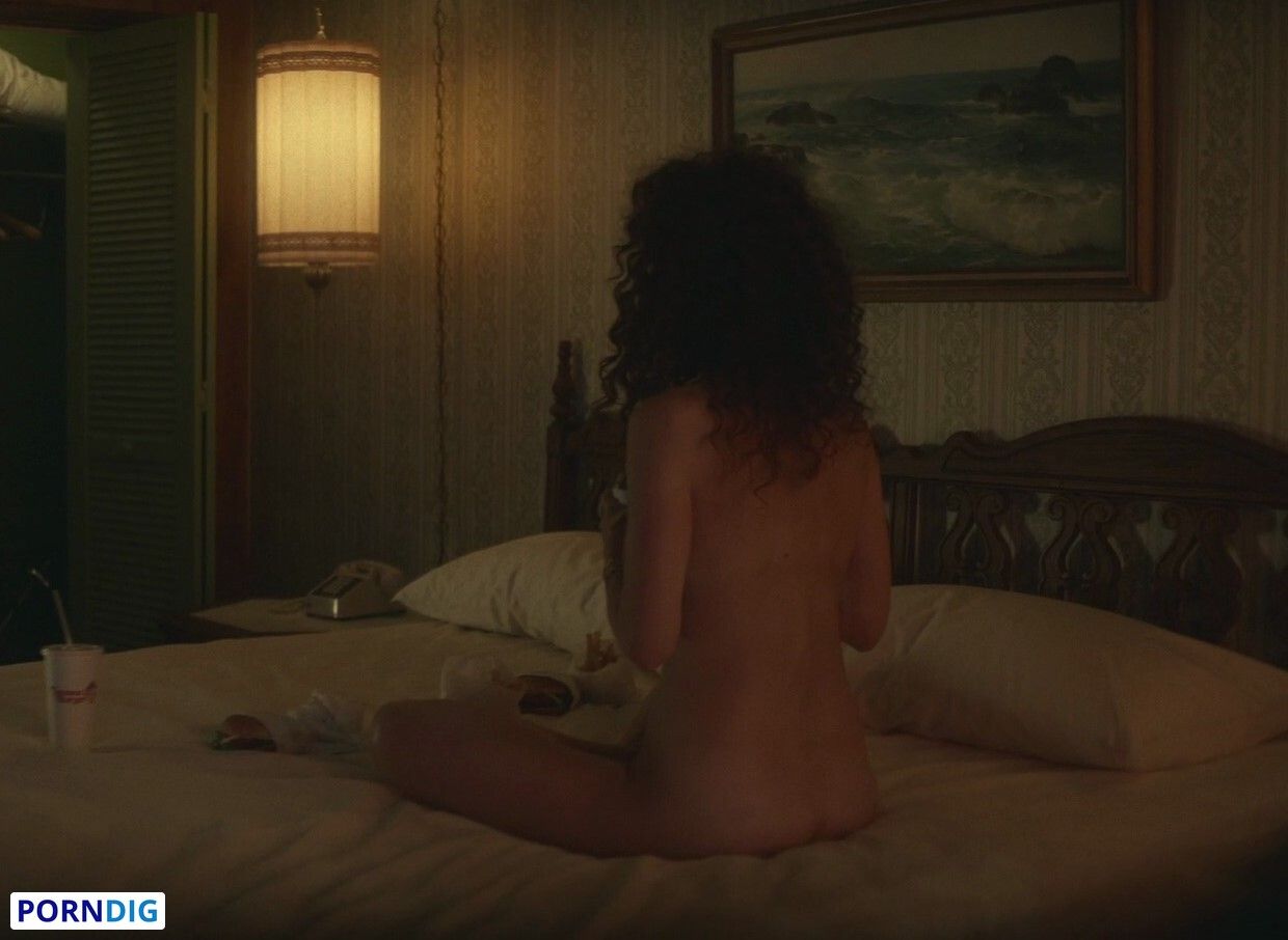 Rose Byrne Nude Leaked Photo #4 - Porndig