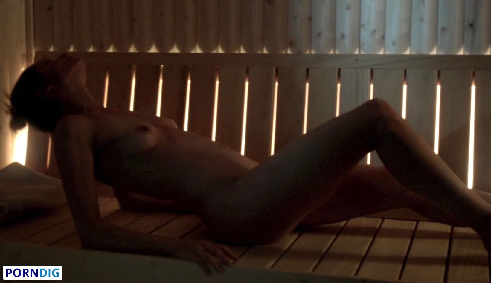 Sienna Guillory Nude Leaked Photo #4 - Porndig